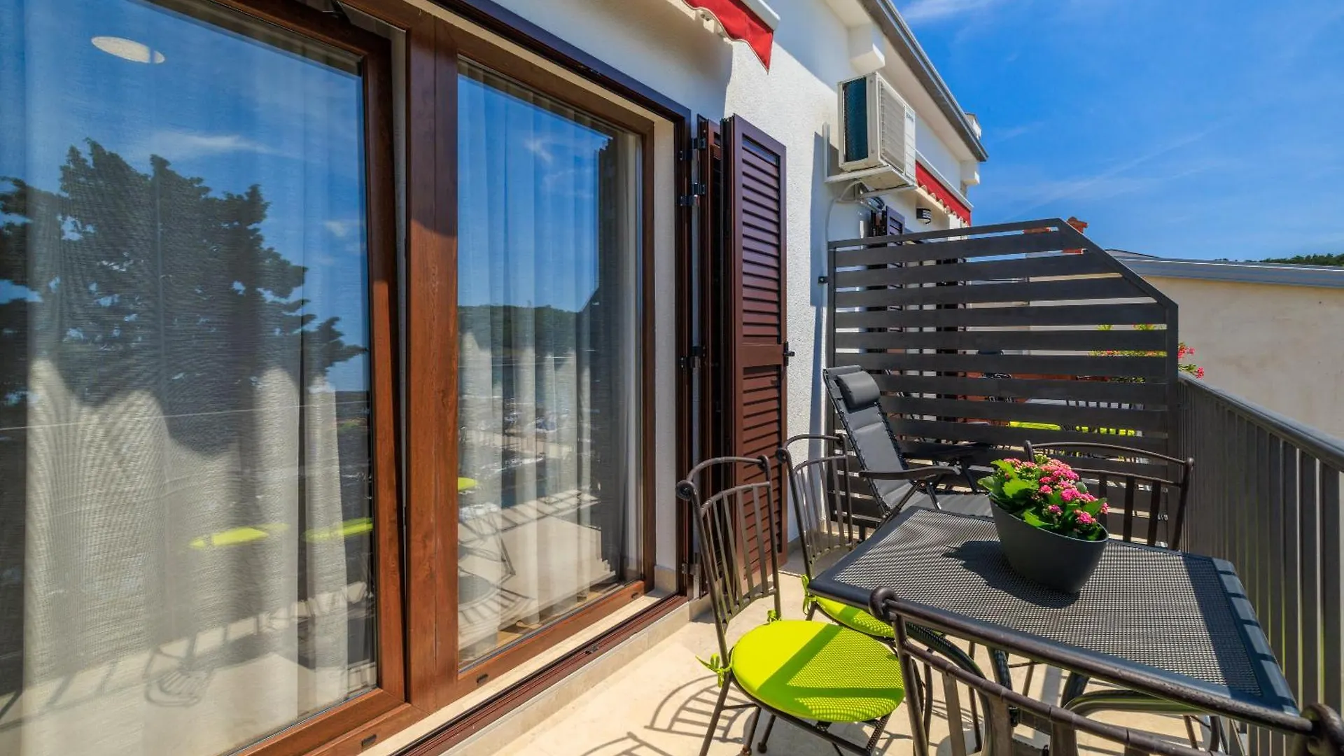 Apartmani Viktorija Jadranovo 0*,  Horvátország