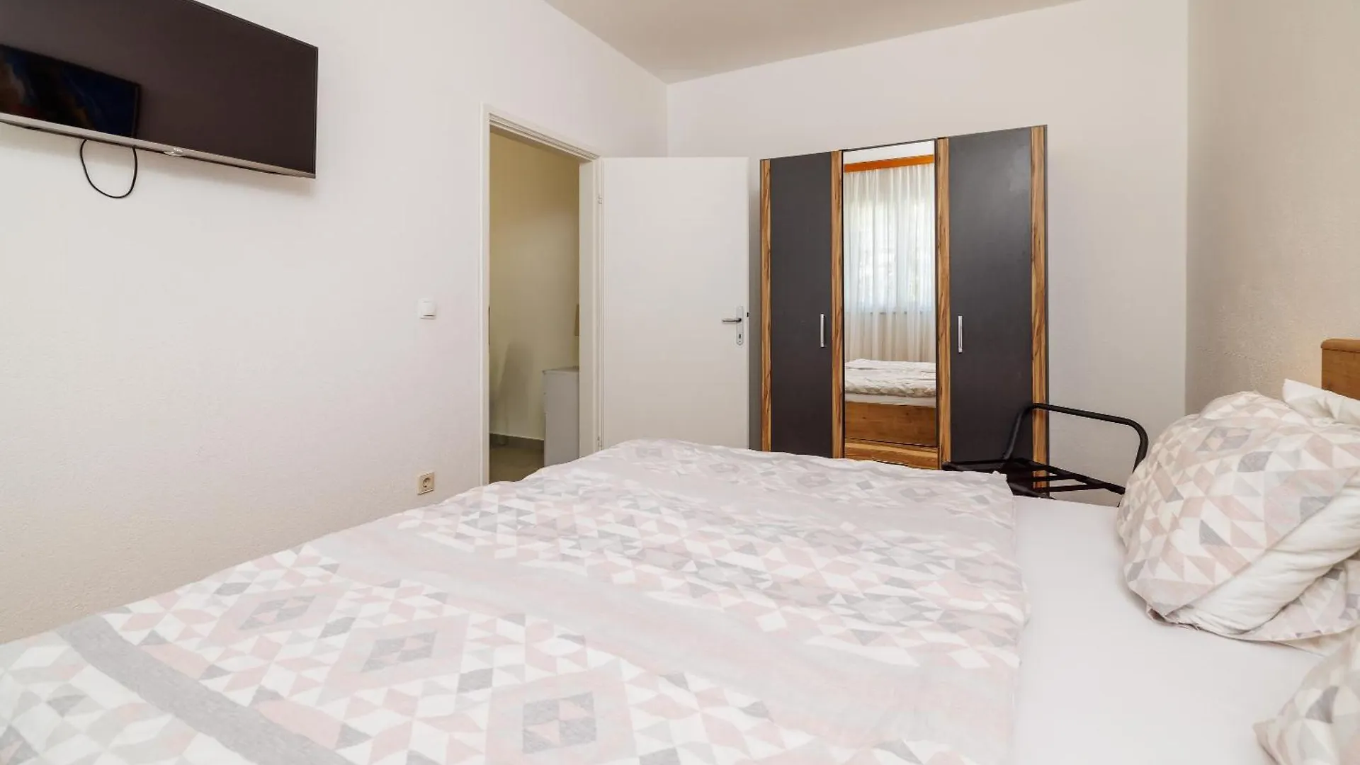 Apartman Apartmani Viktorija Jadranovo Horvátország